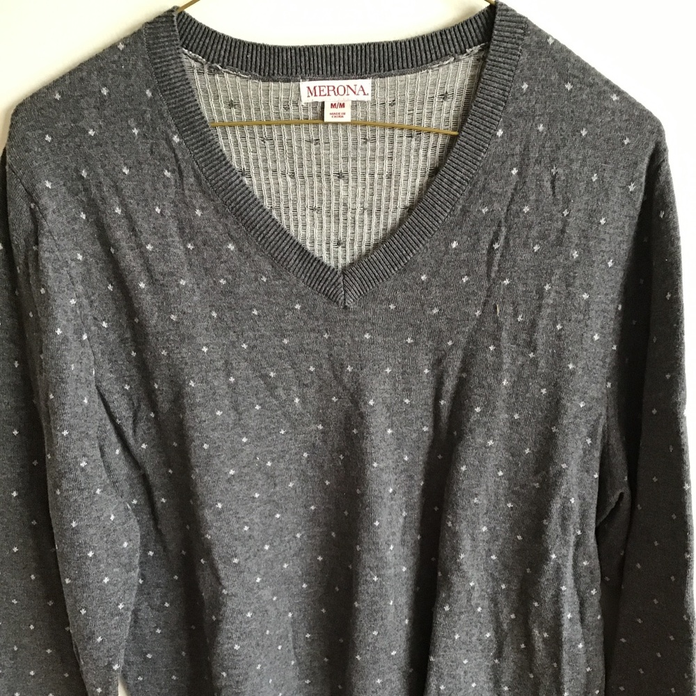 Merona Men's Gray V-Neck Sweater with Subtle Dot Pattern